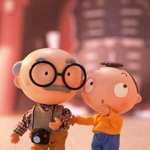 那个陪你长大的人，你陪他变老了吗