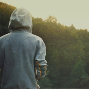 我只是想起你了，不是想你了