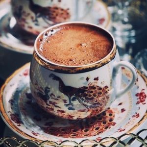 去一家正经咖啡馆