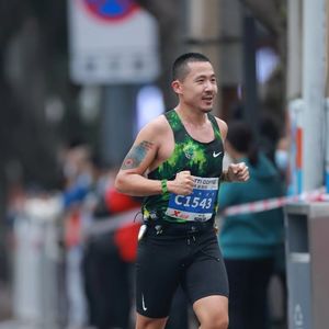 再战天府马拉松