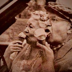 爹妈的秘密消费记录