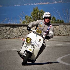 骑着摩托去新疆 吃遍全疆就是香