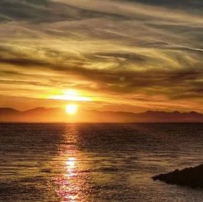 请关爱身边的乌克兰人