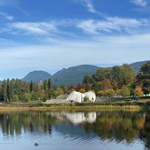 经过多次延期，终于自修完成第一门在线课程