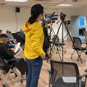 顺利祭拜温金有前辈墓地及回复听友问题
