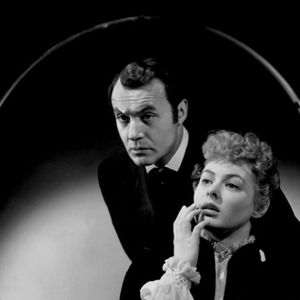 《煤气灯下》：1944年的老电影，今天娱乐八卦的照妖镜