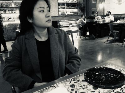 WhatDoYouMean | Molly：在成为“女性”之前要先成为自己