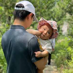 夏怡：一个女性主义者如何养育男孩