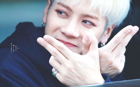 王嘉尔：新的一年，为自己做决定