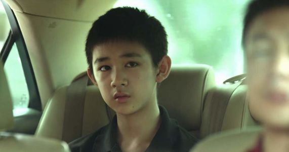 《隐秘的角落》：让朱朝阳变坏的不是父母离婚，而是…