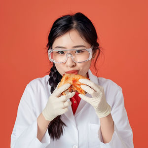 我们没有选择好走的路,但远处的光总会照亮世界的