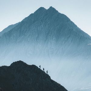 Vol.46 《比山更高》近十年中国最好的非虚构