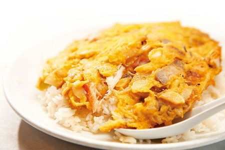 一人做饭一人食：芙蓉煎蛋饭（粤语）