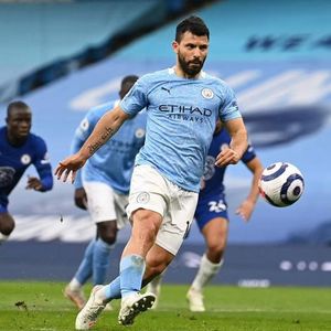 089 阿圭罗点球尬剧，是时候聊聊勺子点球了