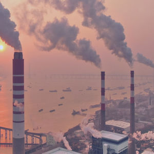 Vol 15 . 解析中国2060碳中和气候承诺