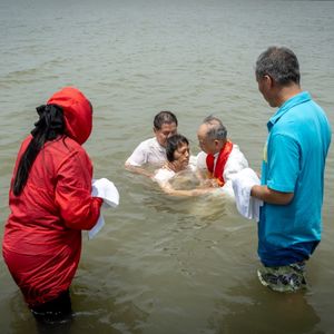 90.洪都赣江，耶稣爱你