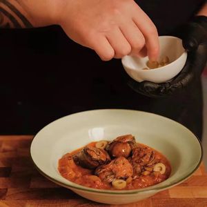 Vol.49 Lee：那个“三无”厨师是怎么成为小野二郎的？