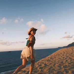 Vol.109 刘高兴：从开着面包车流浪中国到一人环球旅居，她说快乐变得简单了