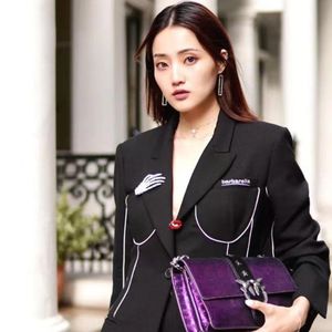 Vol.47 MC萱萱RubyLi：独立主持人/百万粉丝博主：内外兼修的“双面人生”