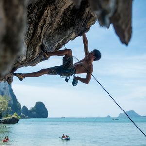 硬盒攀岩014-和四两老板聊开岩馆那些事