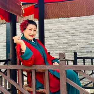 相亲母题这回对齐到了王婆这里