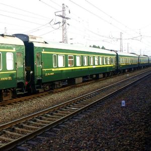 人间｜回家的火车经停河北后，我在村里防疫与被防疫的故事