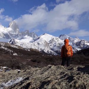 斜杠青年005号 | 我在雪山天气晴：朝拜Patagonia的logo原型