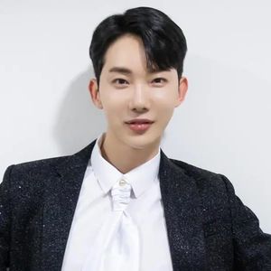 218. [11周年特辑-追星那些事] 影通如何让男明星回拔给你？