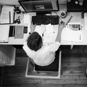 躺平、大辞职与工作倦怠:为何我们不想工作?