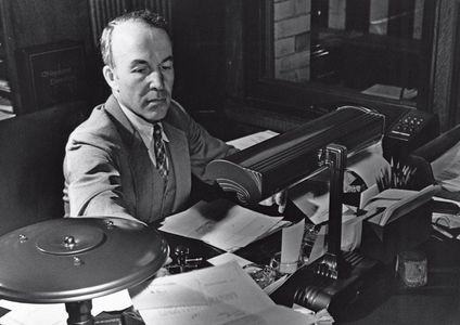 Archibald MacLeish's "Ars Poetica"