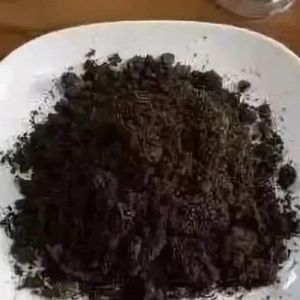 【0611】bite是咬，dust是尘土，那bite the dust是“吃土”？