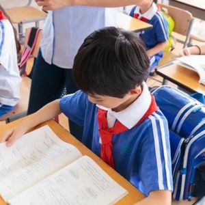 【0719】记住：“好好学习，天天向上”不是 good good study, day day up！