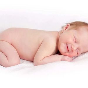 车上贴的"Baby in car"竟然是中式英文！那外国人说什么？