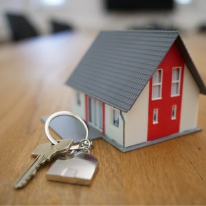 【0321】记住：买房子可不是"buy a house"！