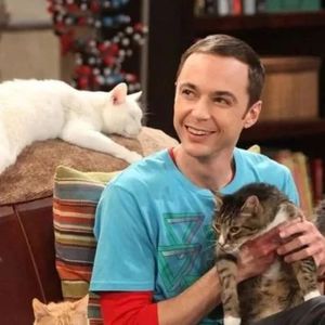 【10.07】中国人喜欢串门，那“串门、拉家常”的英语要怎么说？