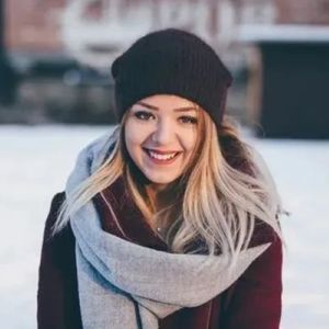 【0717】"You are the shit"千万不要翻译成“你是一坨翔”！它居然是在表扬你？