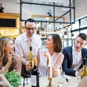 【10.25】“请客”“买单”怎么说才地道？千万别说 I'll buy！