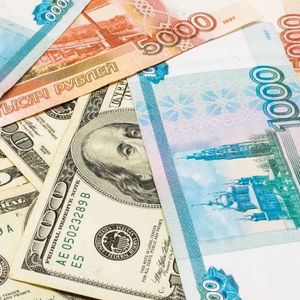 千万不要把“Five-and-ten”翻译成“5和10”，老外要笑死了！