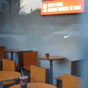 014. 晚上九点在珠海柠溪喝酒的我，早上醒来在香港中环地铁口