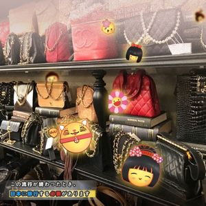 015Attention！中古店里可不止名牌包！丨Emoji看东京