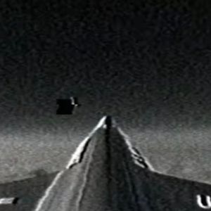 模拟恐怖：阿姆斯特朗高空试飞的诡异黑影；中国小镇的秘密实验