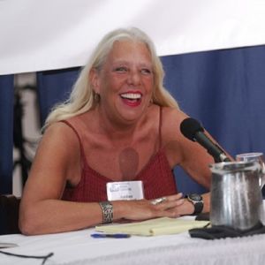 EP93：Amber Hollibaugh《欲求变革：建构一个激进的性政治》