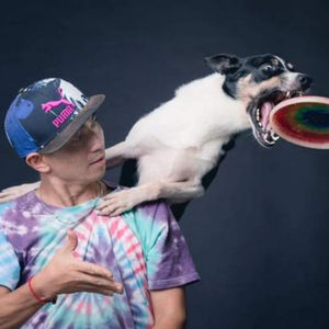 飞盘不止是和狗狗玩的那种