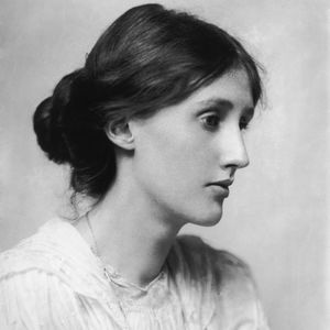 妇女节特辑｜弗吉尼亚•伍尔夫：杀死屋里的那个天使