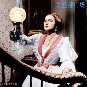 34. 《华盛顿广场》：我们都是这样，被迫独立与觉醒