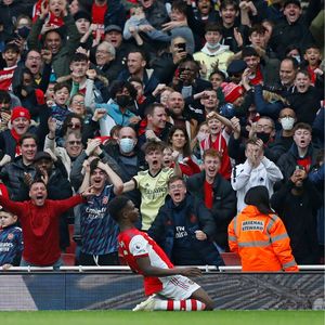 第二季(VOL19)黑夜给了我黑色的眼睛,我却用它寻找光明