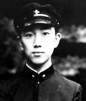 【妙笔生花】（4）那些著名的日本作家，为何都最终选择了自杀？