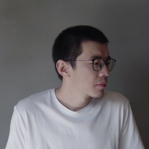 卜云军 ｜从黑暗中才看的更清