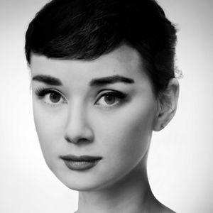 张巍|从众人里摄取超现实历史