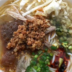 从菜街到厨房-08嘉宾特别篇：朋友来云南吃什么？